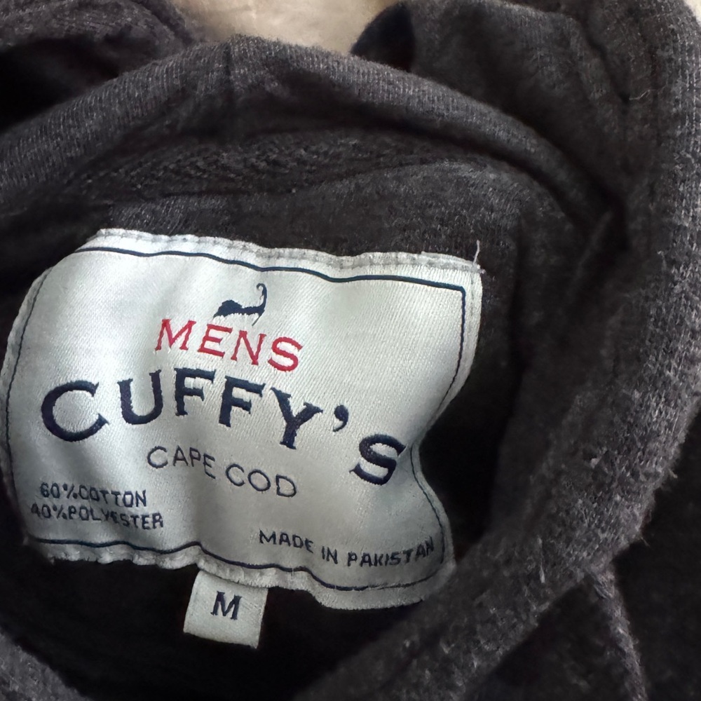 Never worn Cape Cod Cuffy Sweatshirt Men’s M